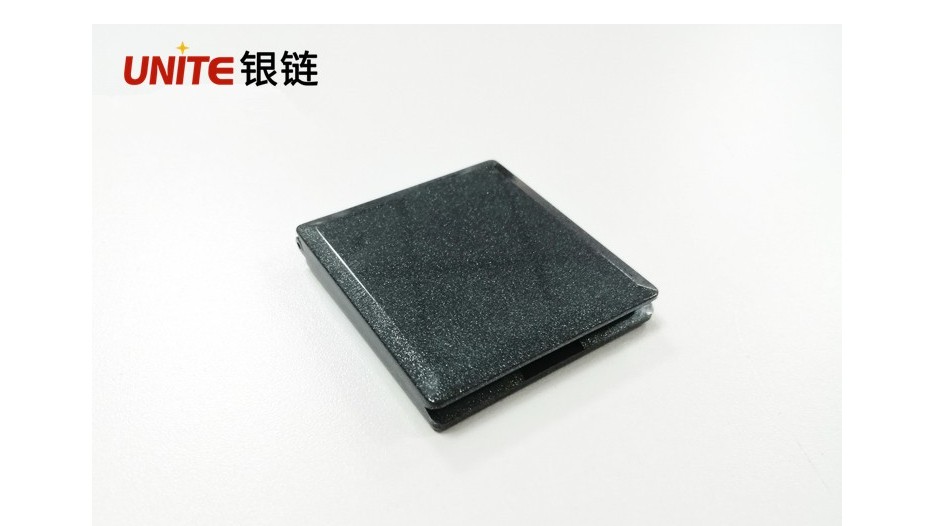 銀鏈免噴涂塑料在美妝鏡上的應用案例